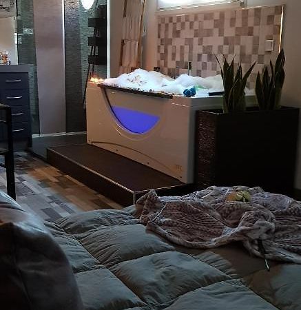 El Nido De La Galeria Apartment Setenil De Las Bodegas Екстериор снимка