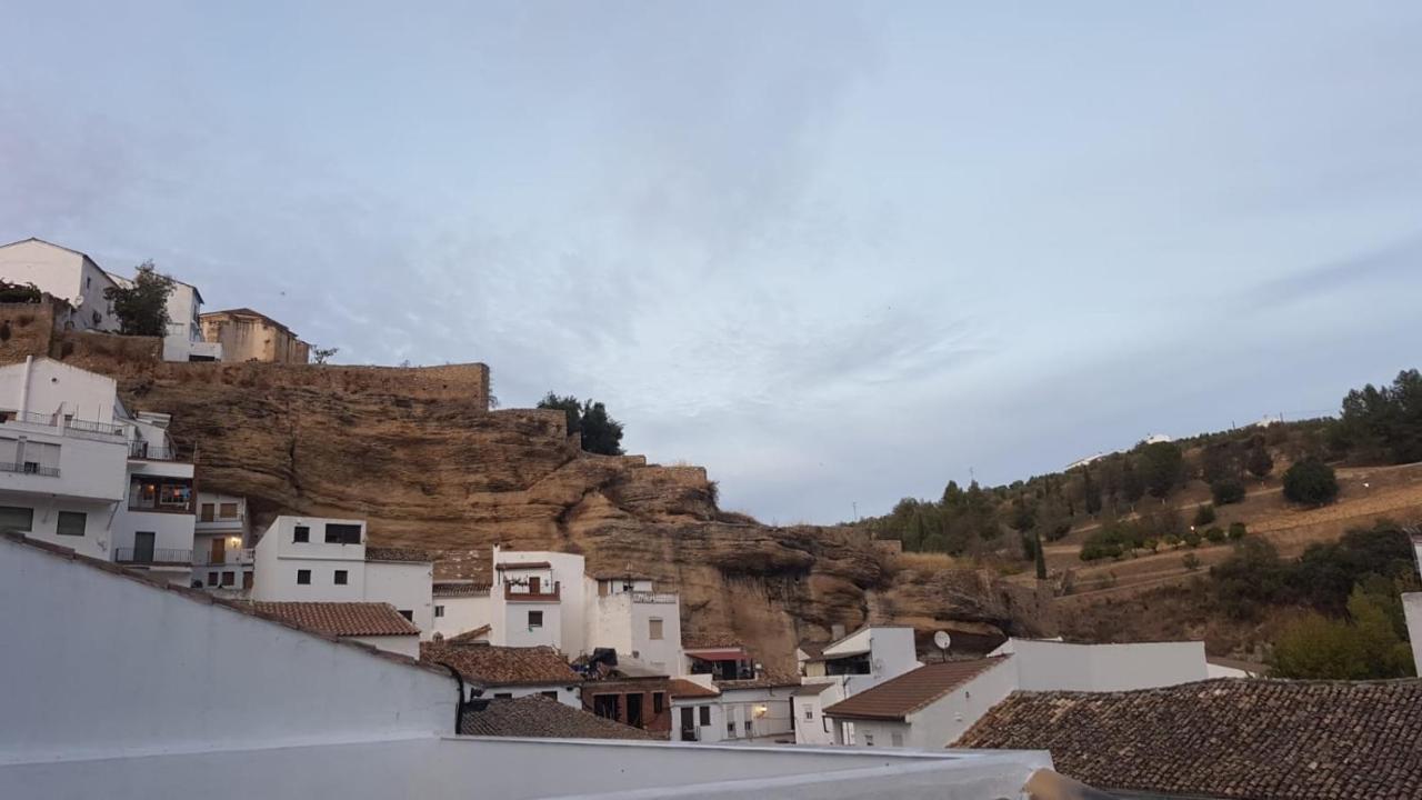 El Nido De La Galeria Apartment Setenil De Las Bodegas Екстериор снимка